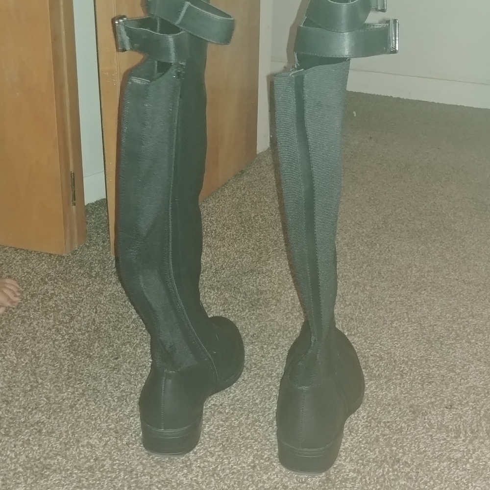 Torrid Knee High Boots - Picture 3 of 3